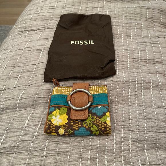 Fossil Key Per Floral Small Wallet - Picture 2 of 8